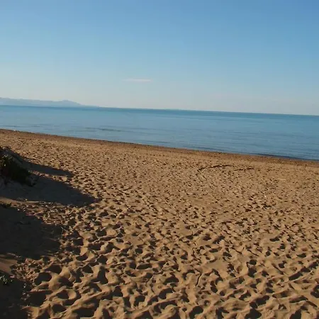 Bahia De En Primera Linea De Playa-serviden Apartment *